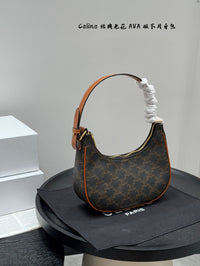 Ava Shoulder Bag