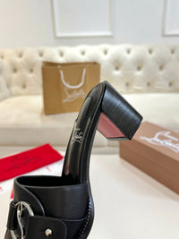 Her In Roma Leather Heeled Mules