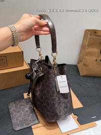 Rowan Bucket Bag