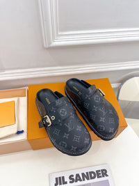 Cosy Flat Comfort Clogs