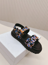 Dioract Sandals