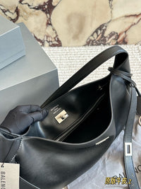 Bel Air Shoulder Bag