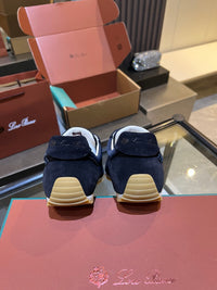 Fast Walk Sneakers