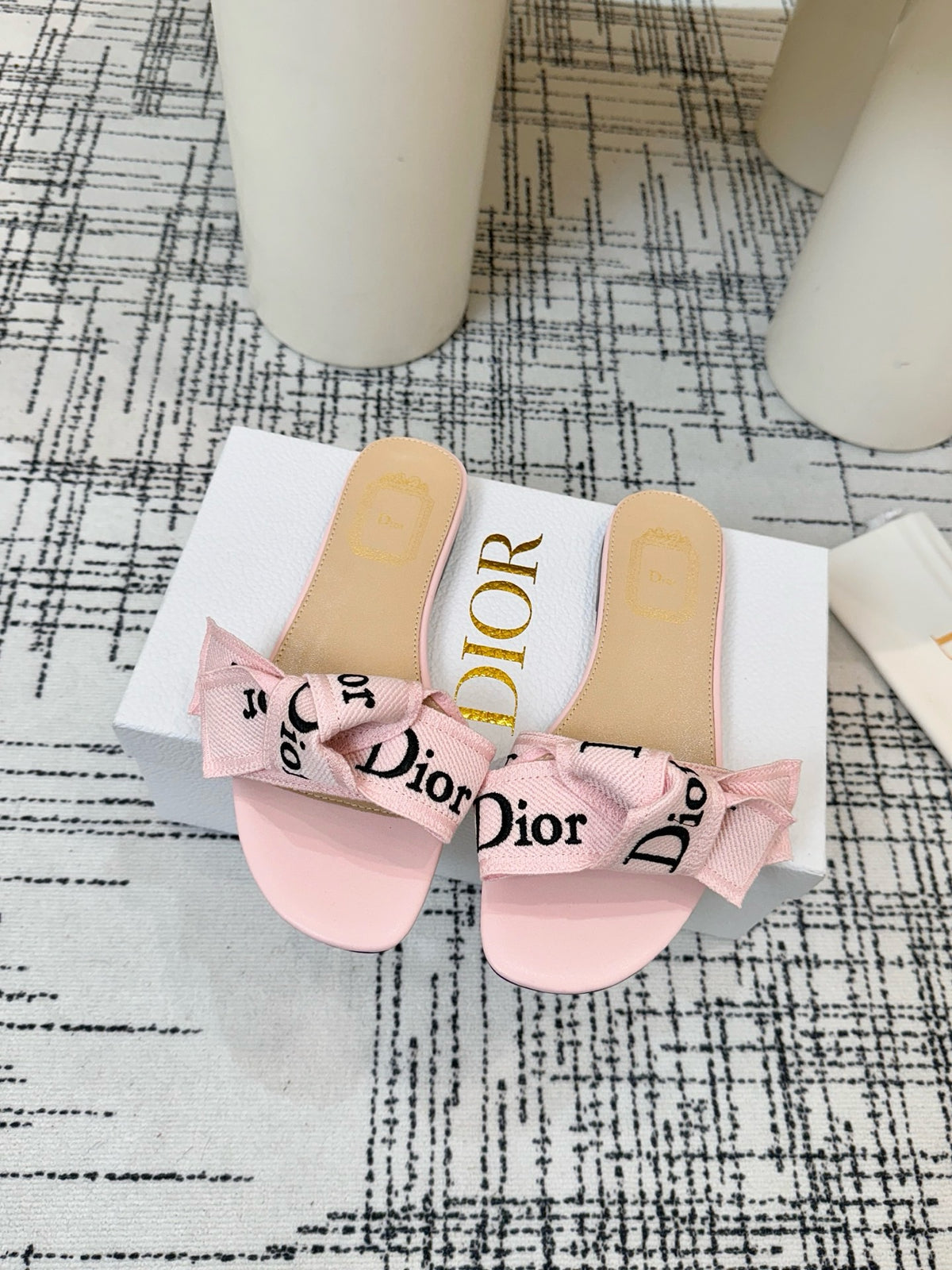 J'Adior Slides