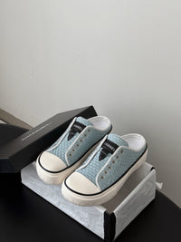 26C Trainers