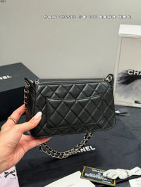 25B Pouch Bag