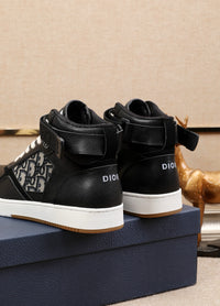 B27 High-Top Sneakers