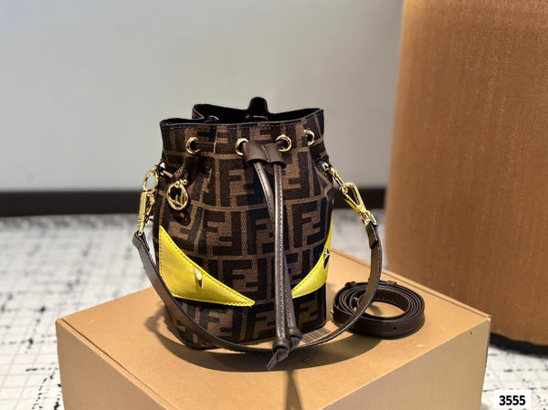 Mini Mon Tresor Bucket Bag