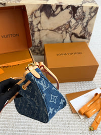 Nano Frivole Bag