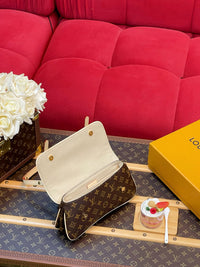 Marelle Shoulder Bag