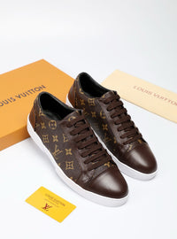 Low Top Sneakers