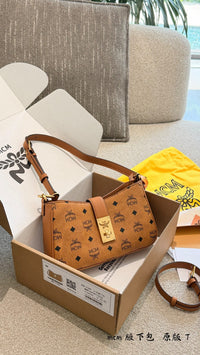 Tracy Shoulder Bag