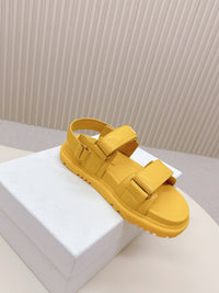 Dioract Sandals