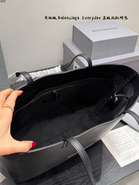 Everyday North-South Tote