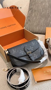 Diane Satchel