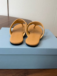 26S Leather Thong Sandals