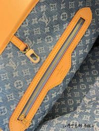 Neverfull MM Tote Bag