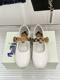 26WF Check Ballet Flats