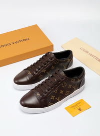 Low Top Sneakers