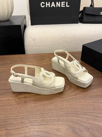 26S Platform Sandals