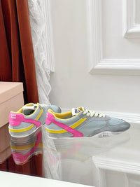Gymnasium Sneakers