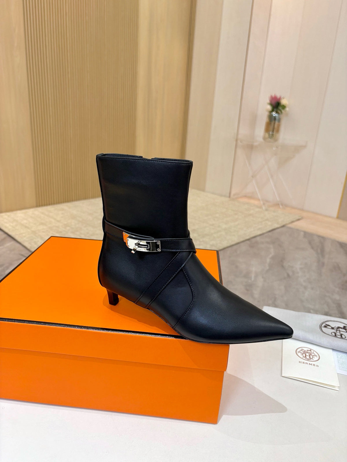 Nice 40 Ankle Boots