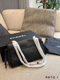 26S Maxi flap Bag
