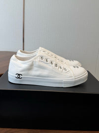 26S Slip-on Sneakers