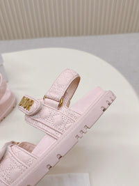 Dioract Sandals