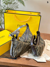 Simply Shoulder Bag