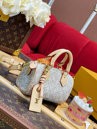 Nano Speedy Bag