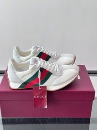 Tempo Sneakers