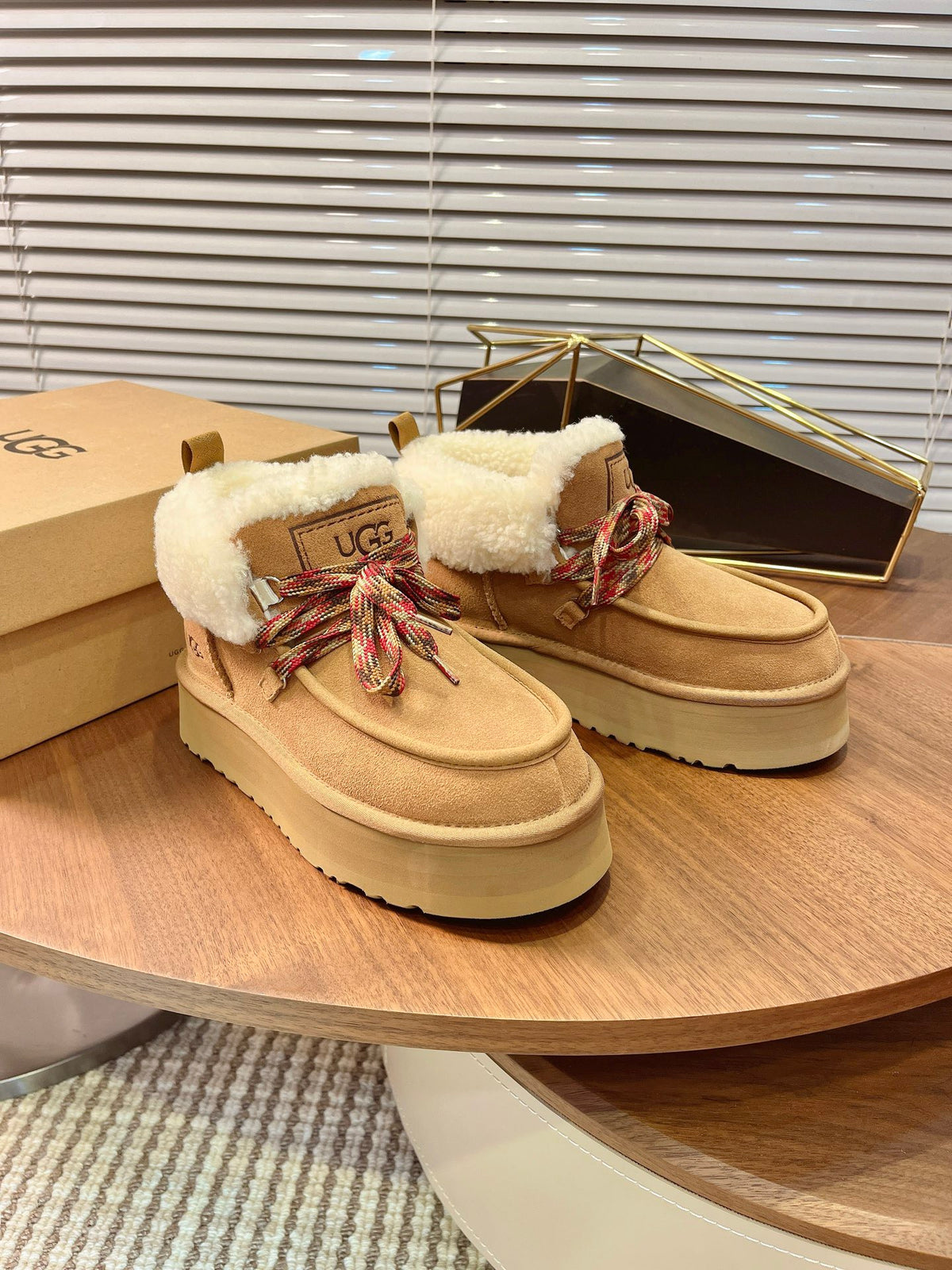 Funkarra Cabin Cuff Slipper Shoes