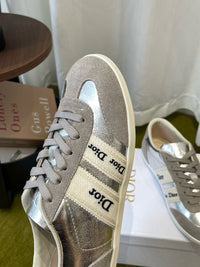 26S Ribbon Sneakers