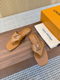 Mare Flat Thong Sandals