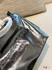 Punch Medium Leather Tote Bag