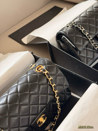 Classic Flap Bag Lambskin