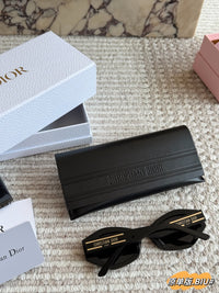 Signature B1U Sunglasses
