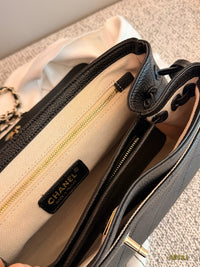 26S Flap Bag