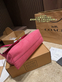 Chelsea Shoulder Bag 30