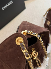 25 Suede Bag