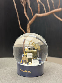Snow Globe Ornament