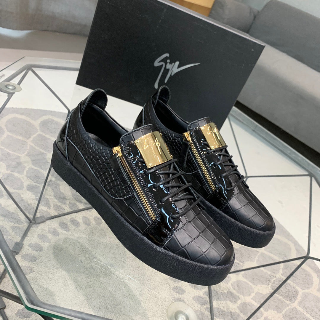 Low Top Sneakers