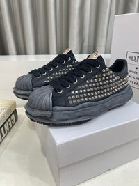 Peterson 23 Embellished Low-Top Trainers