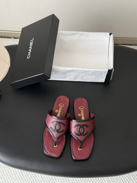 26B Thong Sandals