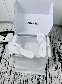 26A Times Square Thong Sandals