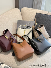 Le 37 Bucket Bag