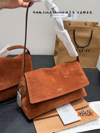 Chelsea Shoulder Bag