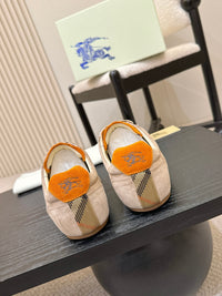 Knight Runner Sneakers