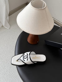 26B Thong Sandals